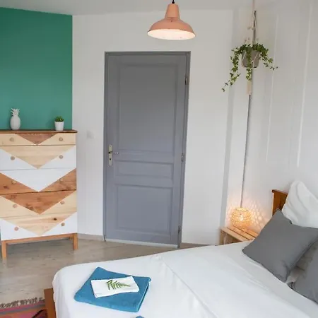 Ocean Garden Surf Holiday home
